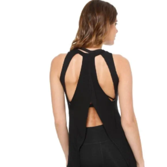 Renee Tank - Picture 2 of 4